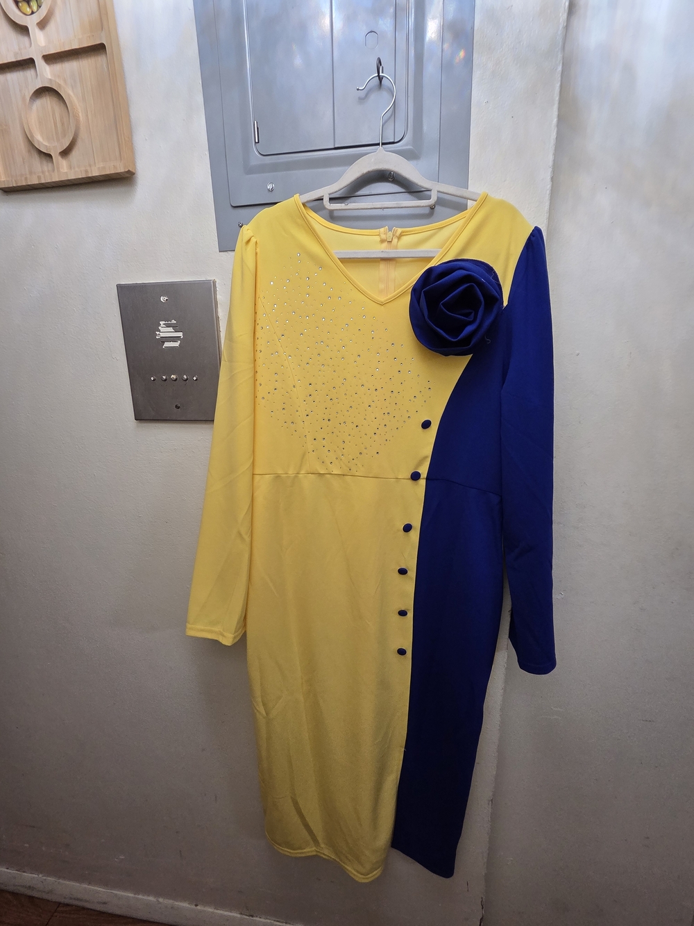 Yellow & Blue Long Sleeve Floral Accent Dress